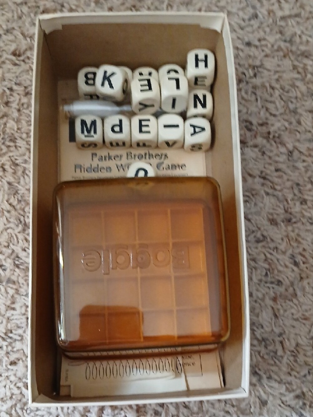 Parker Brothers Boggle Word Game - Blue - Picture 5 of 6